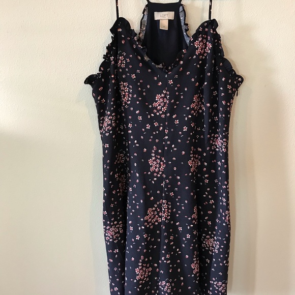 Flowered dress loft - Picture 3 of 3